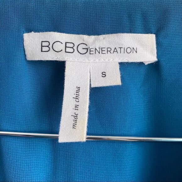 ⭐️ BCBGENERATION | Teal Ruffle Neck Dress, Size S - Picture 4 of 10